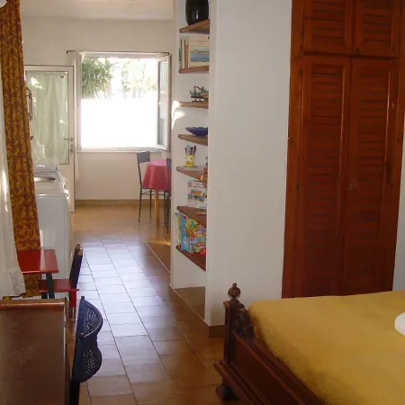 Apartment Grazioso E Comodo Al Centro