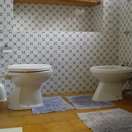Grazioso E Comodo Al Centro Apartment
